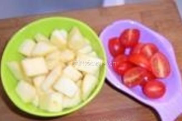 苹果咕噜肉的做法图解3