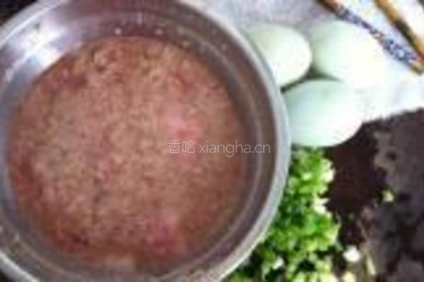鱼籽蛋饼的做法图解1