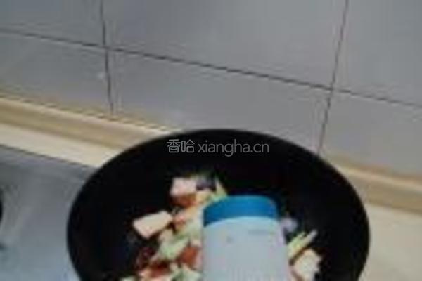 香干炒西芹的做法图解6