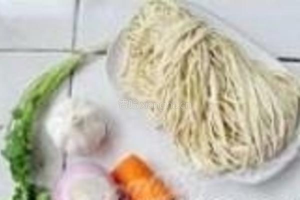 凉拌豆腐丝的做法图解1