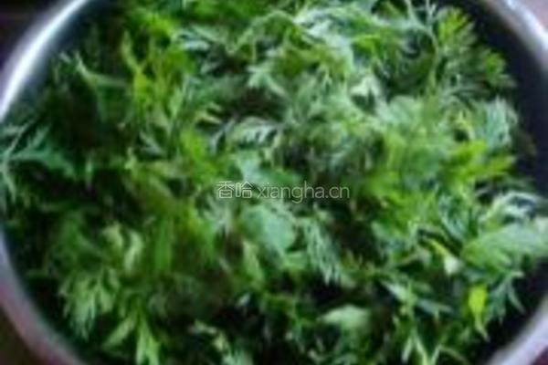 胡萝卜苗粗粮饼的做法图解1