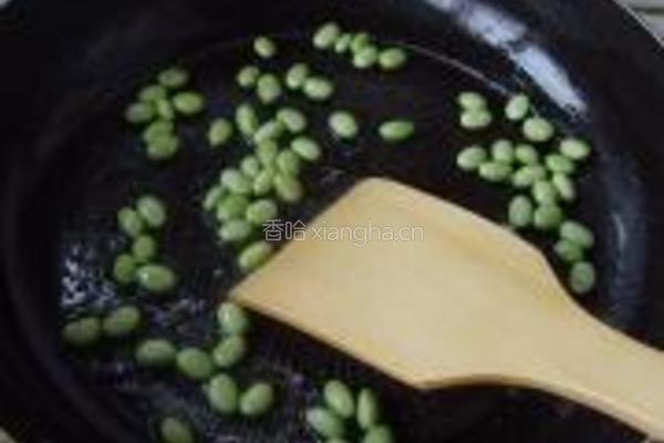 毛豆炒肉丁咸菜的做法图解5