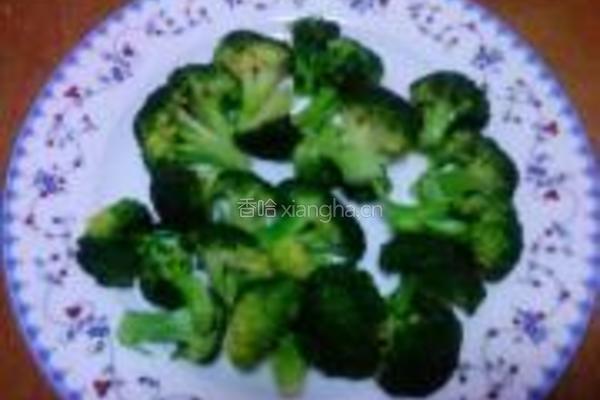 蛋香番茄西兰花的做法图解3