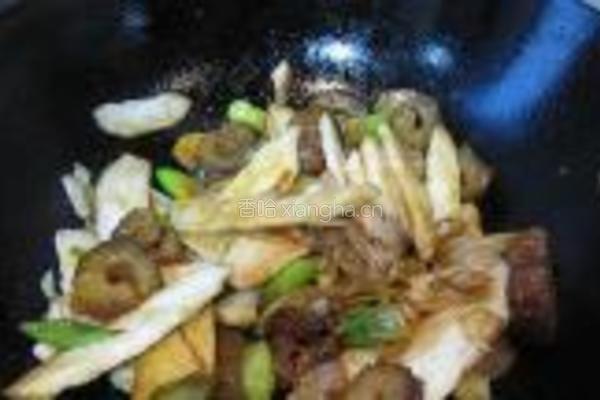 海参炒淮山的做法图解8