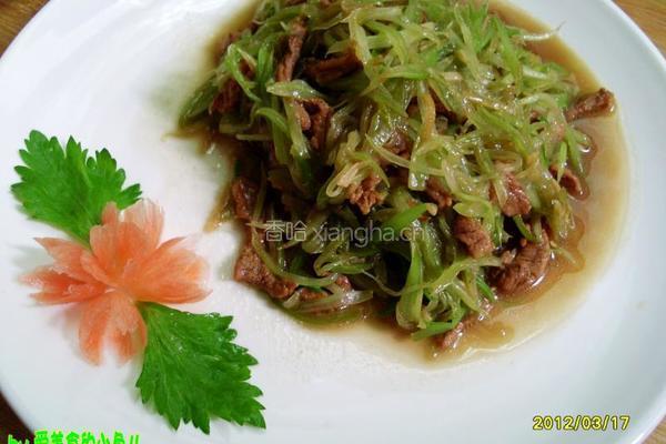 芹菜丝炒肉