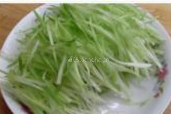 芹菜丝炒肉的做法图解1