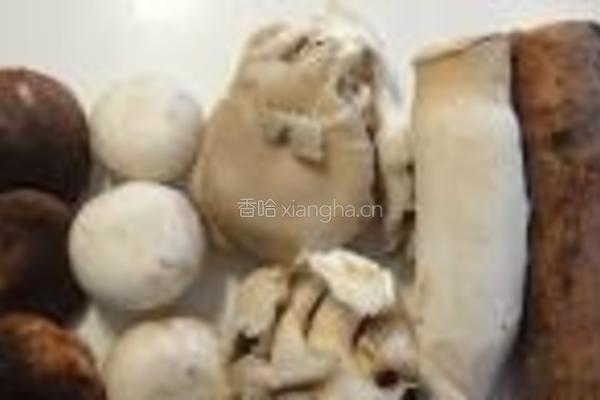 什菇山药煲的做法图解1