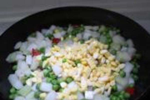 豌豆炒冬瓜的做法图解5