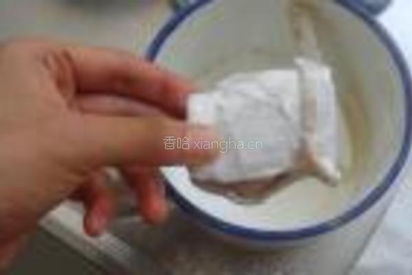 腐竹醋焖带鱼的做法图解4
