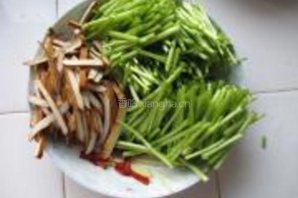 芦蒿炒豆干的做法图解2