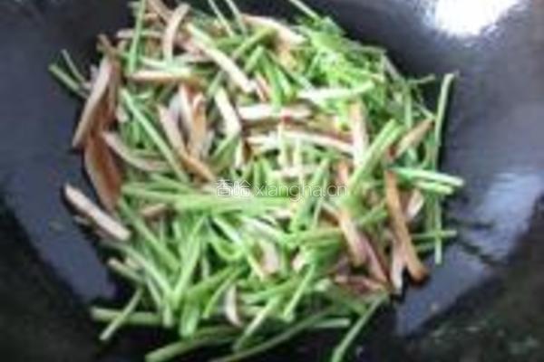 芦蒿炒豆干的做法图解4