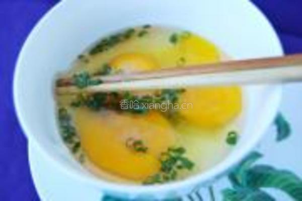 苦瓜炒鸡蛋的做法图解5