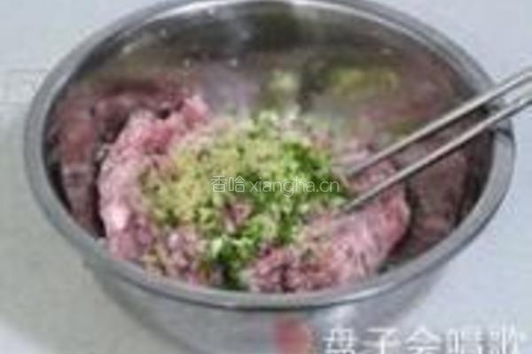 红烧酒酿肉圆的做法图解2