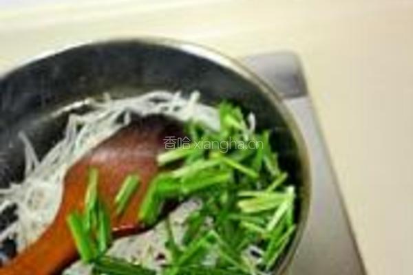 银芽炒馓子的做法图解4