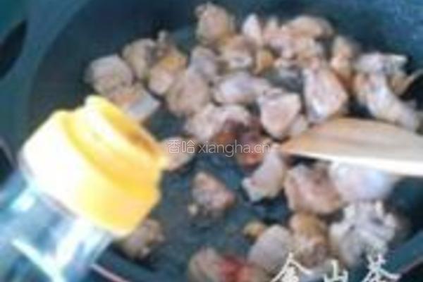 鸡块烧土豆的做法图解4