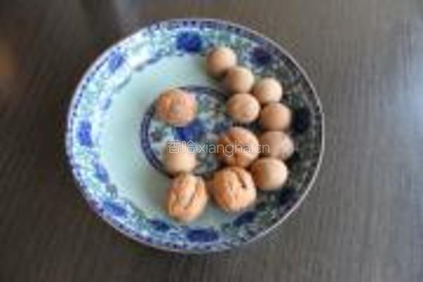 核桃桂圆茶的做法图解1