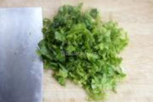 莴笋叶蛋炒饭的做法图解2