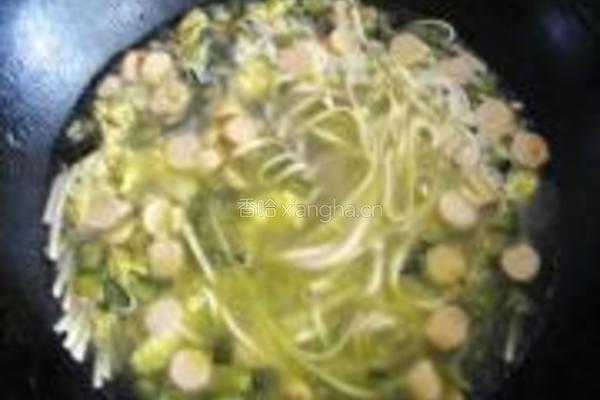 茄子鸡蛋火腿面的做法图解7