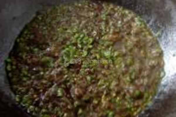 豇豆粒炸酱面的做法图解5