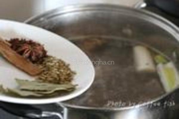 土豆炖牛肉的做法图解3