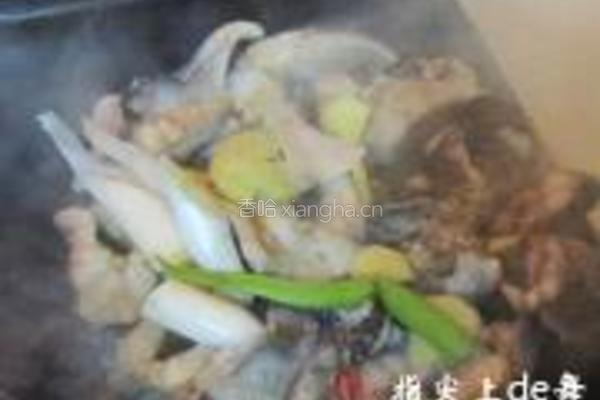 财鱼焖藕的做法图解7
