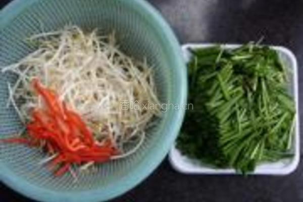 韭菜豆芽炒粉丝的做法图解2