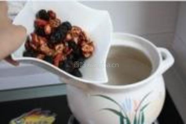 玫瑰酸梅汤的做法图解2