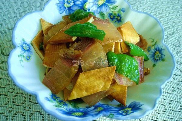 腊肉炒香干