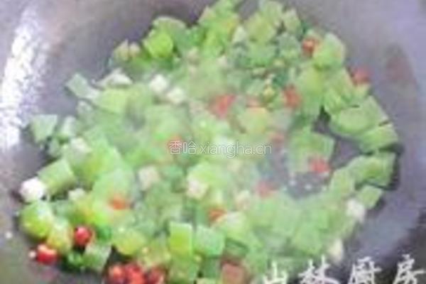 莴笋炒虾仁的做法图解4