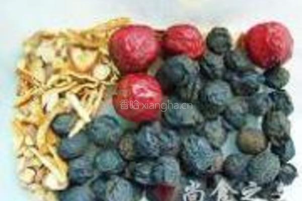 冰镇酸梅汤的做法图解1
