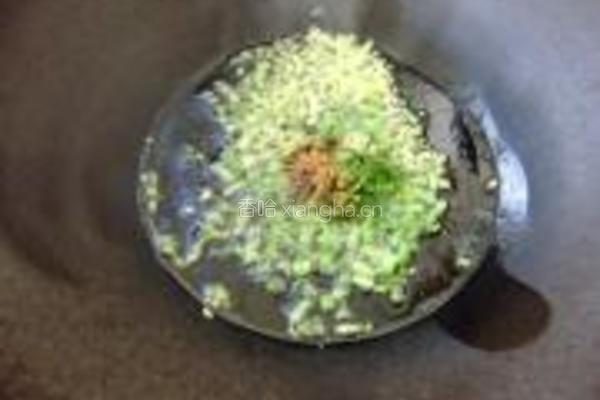 火腿肠炒扁豆的做法图解3