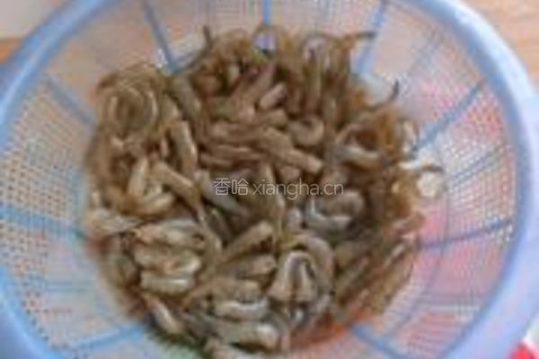 蚝油双椒小河虾的做法图解3