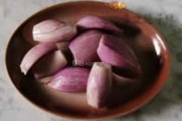 胡椒叶卷肉的做法图解2