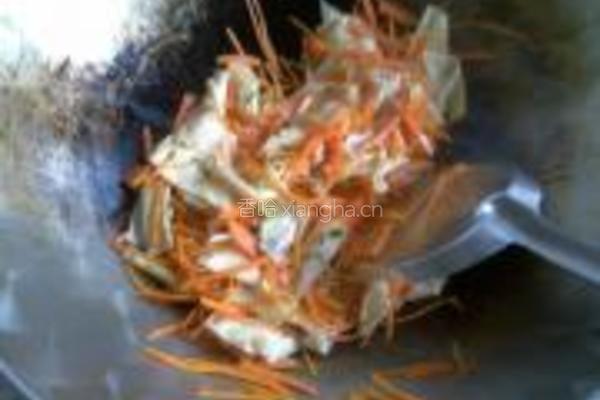 胡萝卜炒豆腐皮的做法图解4