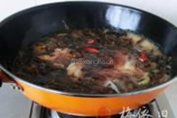 梅菜卤兔腿的做法图解6