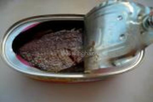 豆豉鲮鱼油麦菜的做法图解2