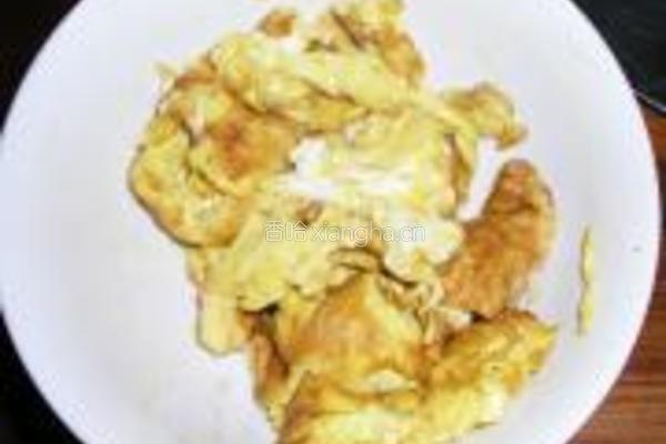 韩式泡菜金枪鱼炒饭的做法图解4