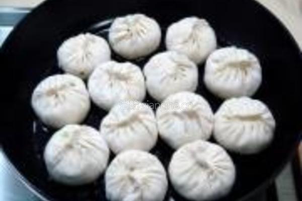 鲜虾菜心生煎包的做法图解13