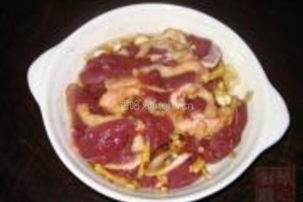 鸭肉炒口蘑的做法图解1