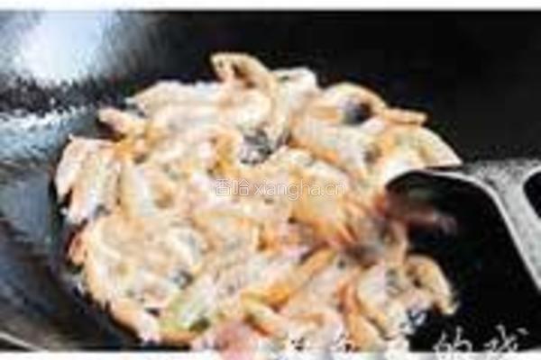 河虾韭菜蛋饼的做法图解2