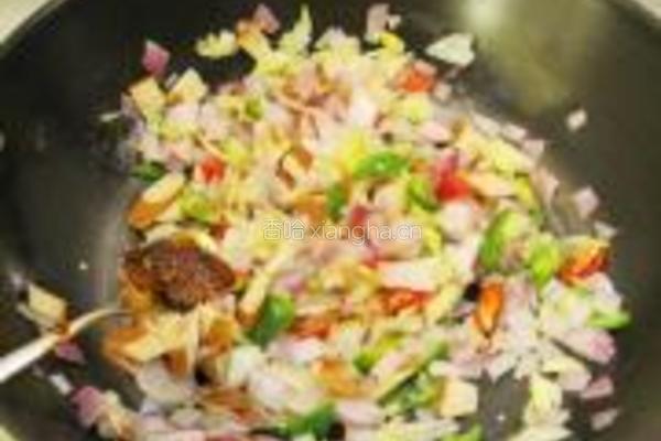 麻辣洋葱豆腐干的做法图解7