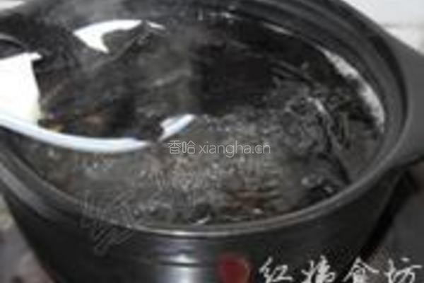灵芝莲子百合粥的做法图解5