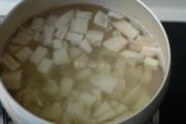 糖醋藕丁的做法图解2