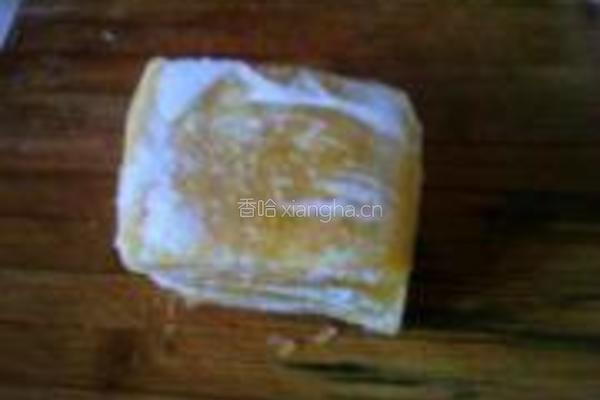 木耳拌豆腐的做法图解1