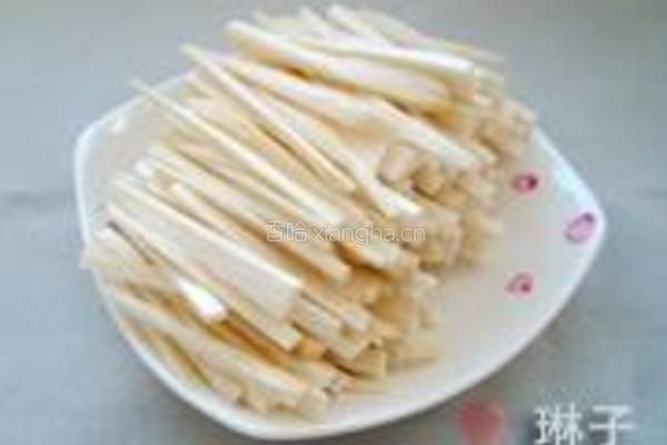 蚝油三丝杏鲍菇的做法图解1