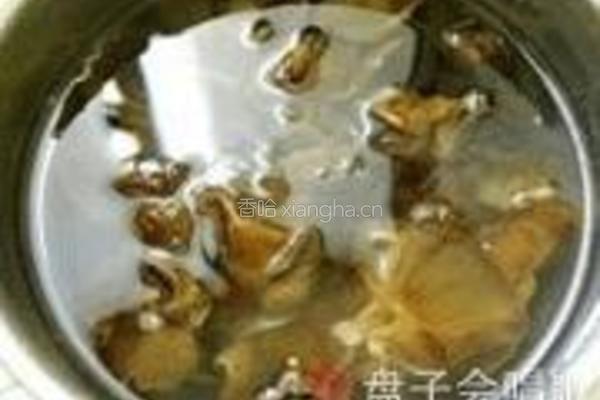 西瓜皮鸡肉饼的做法图解1