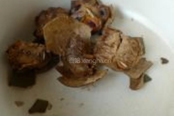 治疗咽炎罗汉果水的做法图解1