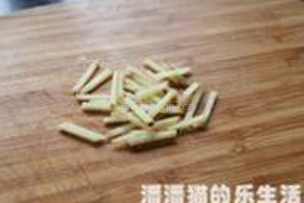 河蟹焗鸡球的做法图解3