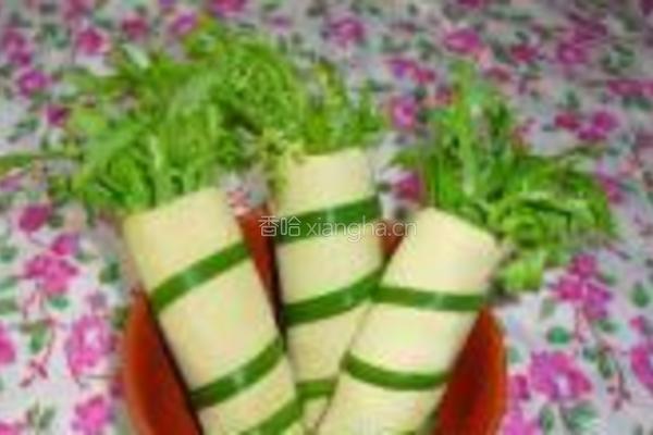 豆皮苦菊卷的做法图解9
