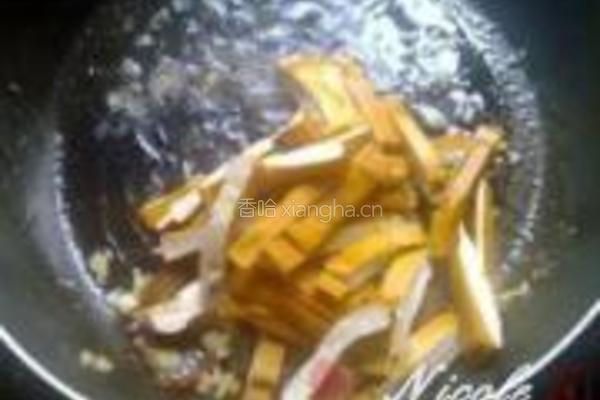 韭花香干炒腊肉的做法图解4